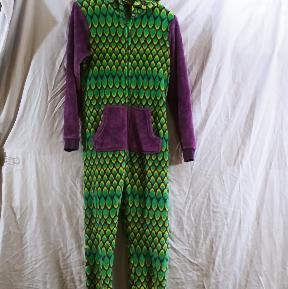 Footless onesie pajama